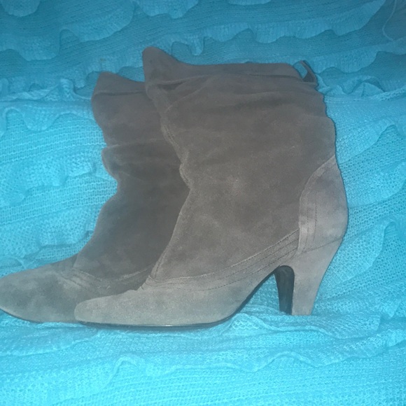 🥾Steve Madden Grey Swede Boots FC08 - Picture 2 of 4
